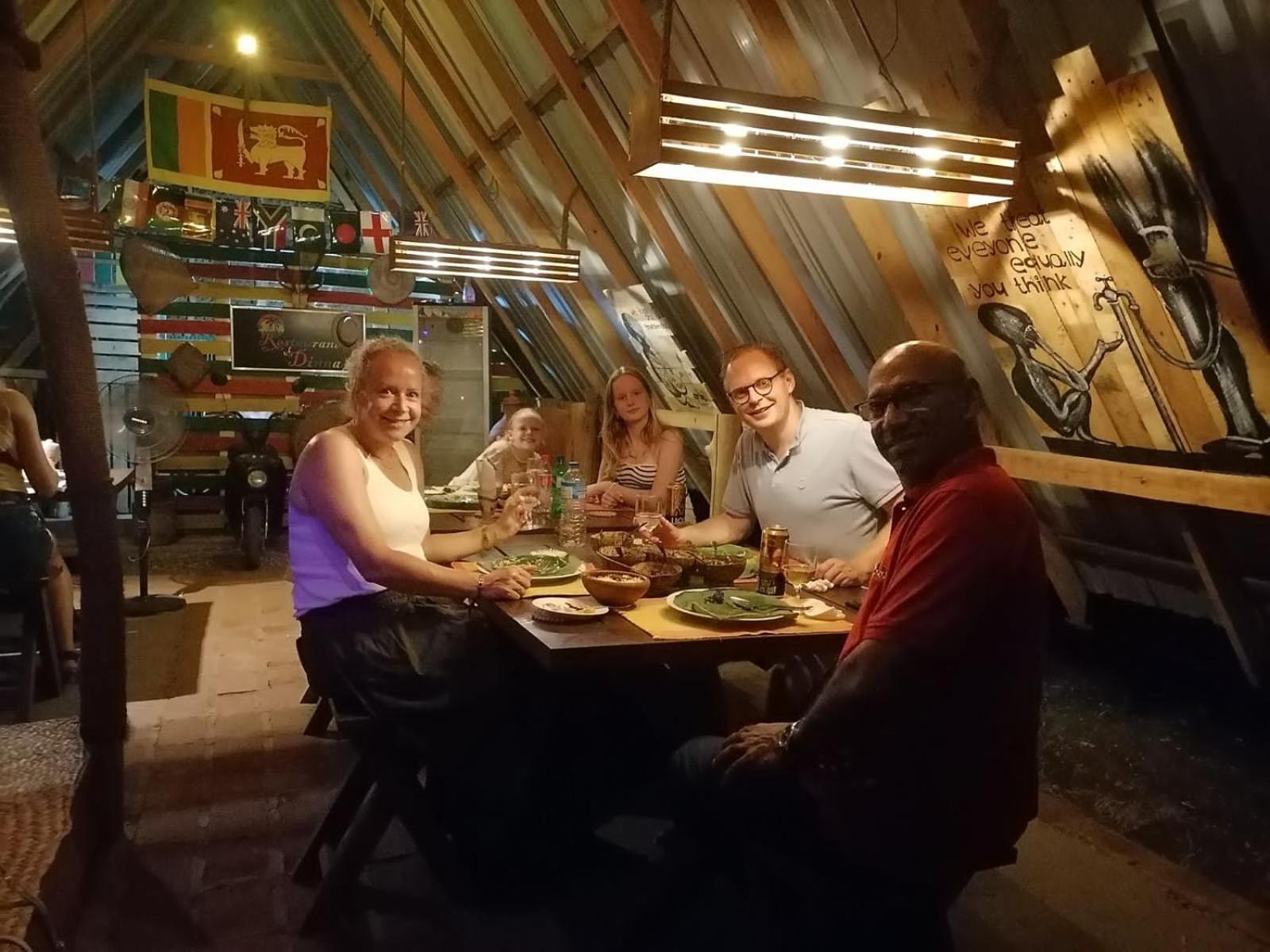 Dinna Nature Hostel Sigiriya Luaran gambar