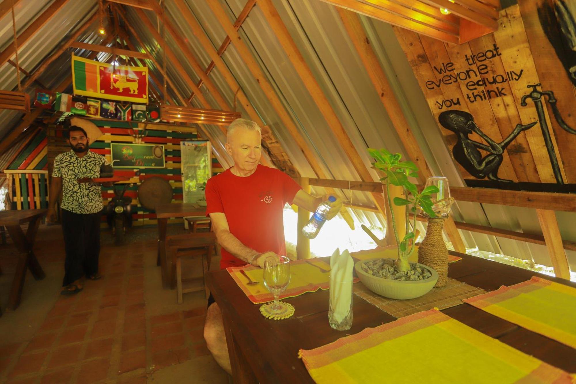 Dinna Nature Hostel Sigiriya Luaran gambar