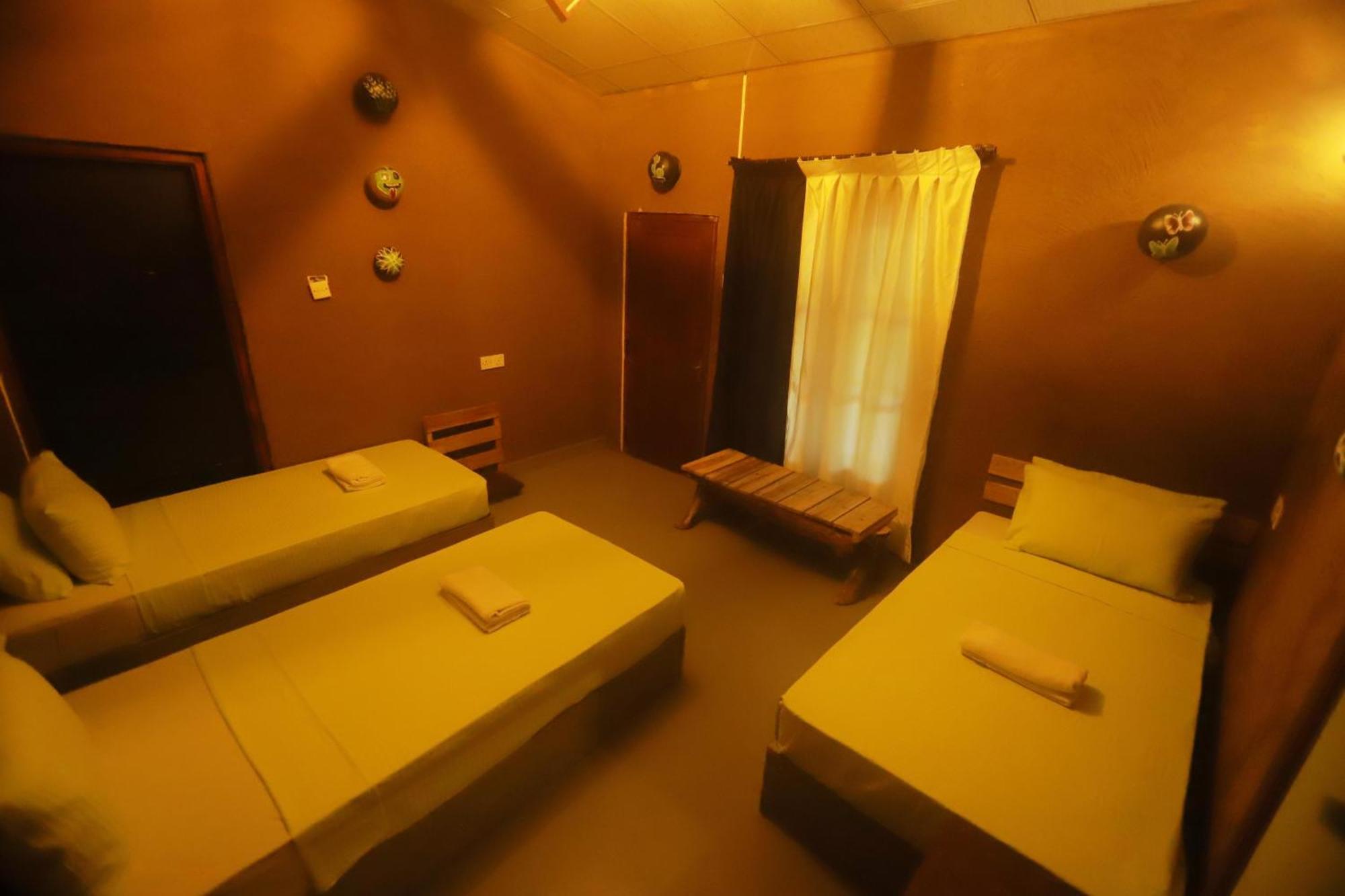 Dinna Nature Hostel Sigiriya Luaran gambar