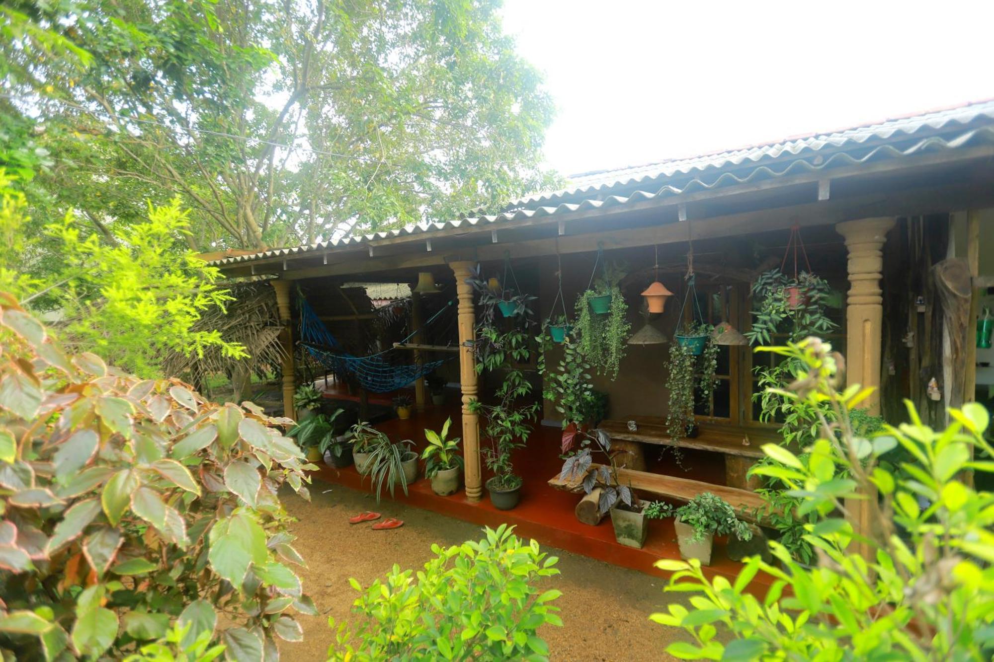 Dinna Nature Hostel Sigiriya Luaran gambar